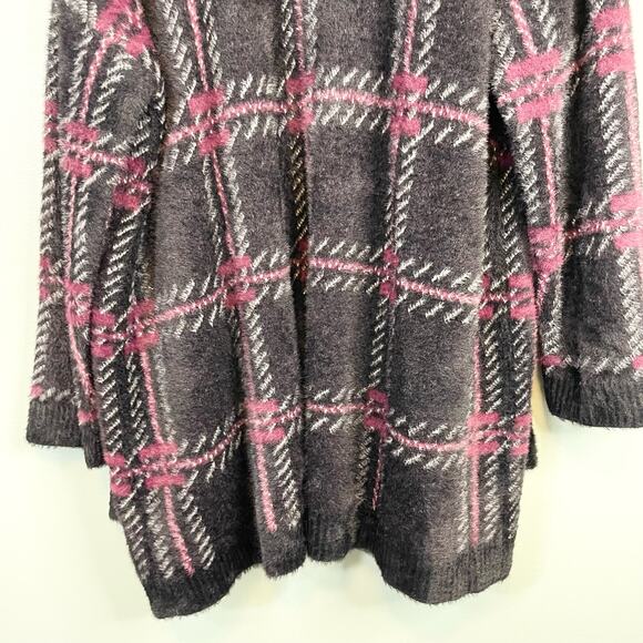 1 State Cardigan Womens XL Black Purple Plaid Long Sleeve Open Front Fuzzy Fur - Picture 6 of 7